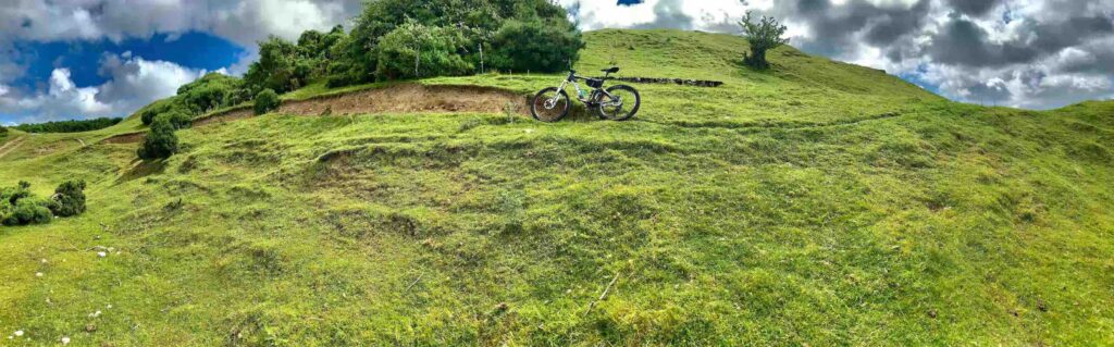 AAlan Joyce BIKE CURRAGH